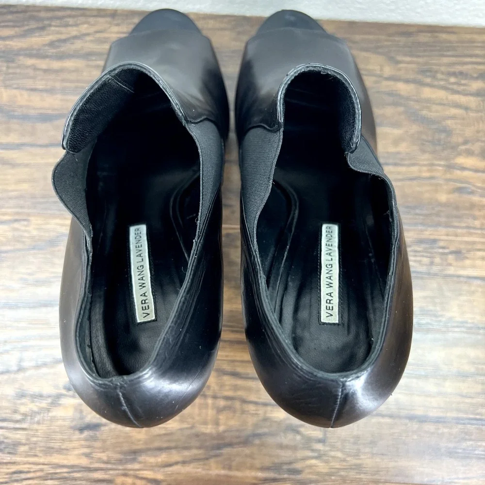 Vera Wang Lavender Womens Size 9.5M Black Leather Peep Toe Platform Booties Heel